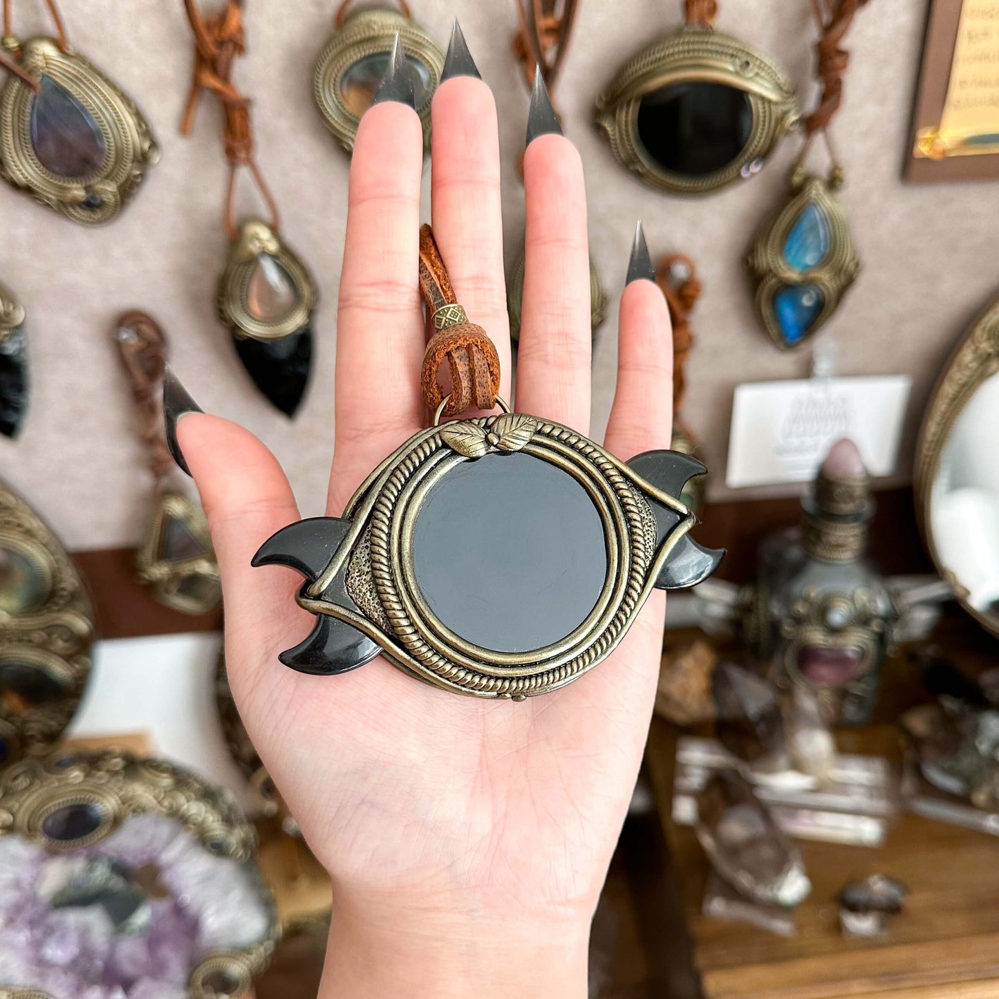 Handmade Natural Black Obsidian Triple Moon Pendant Necklace/Magic Obsidian Mirror Crystal Pendant/Scrying Mirror Protection Jewelry/Altar Tool