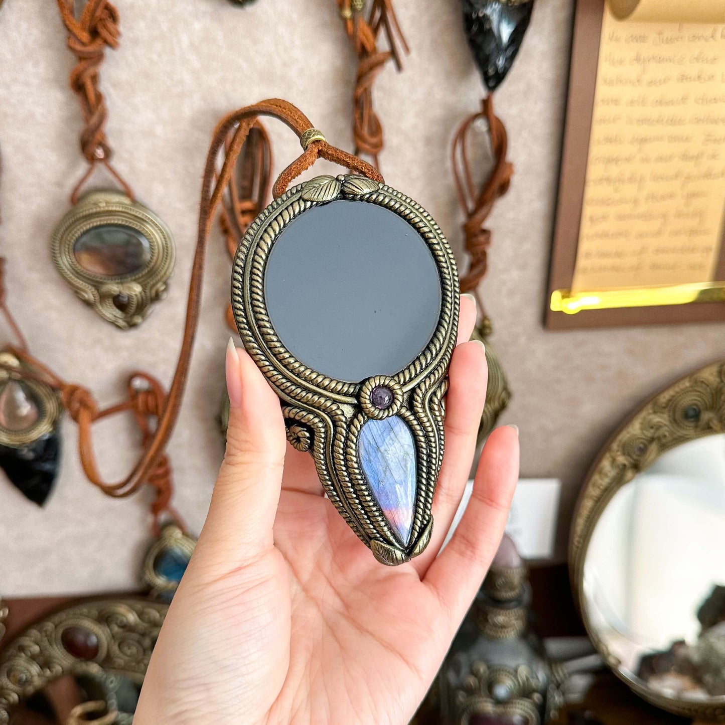 Handmade Natural Black Obsidian Pendant Necklace/Magic Obsidian Mirror Crystal Pendant/Scrying Mirror Labradorite Jewelry/Altar Tool