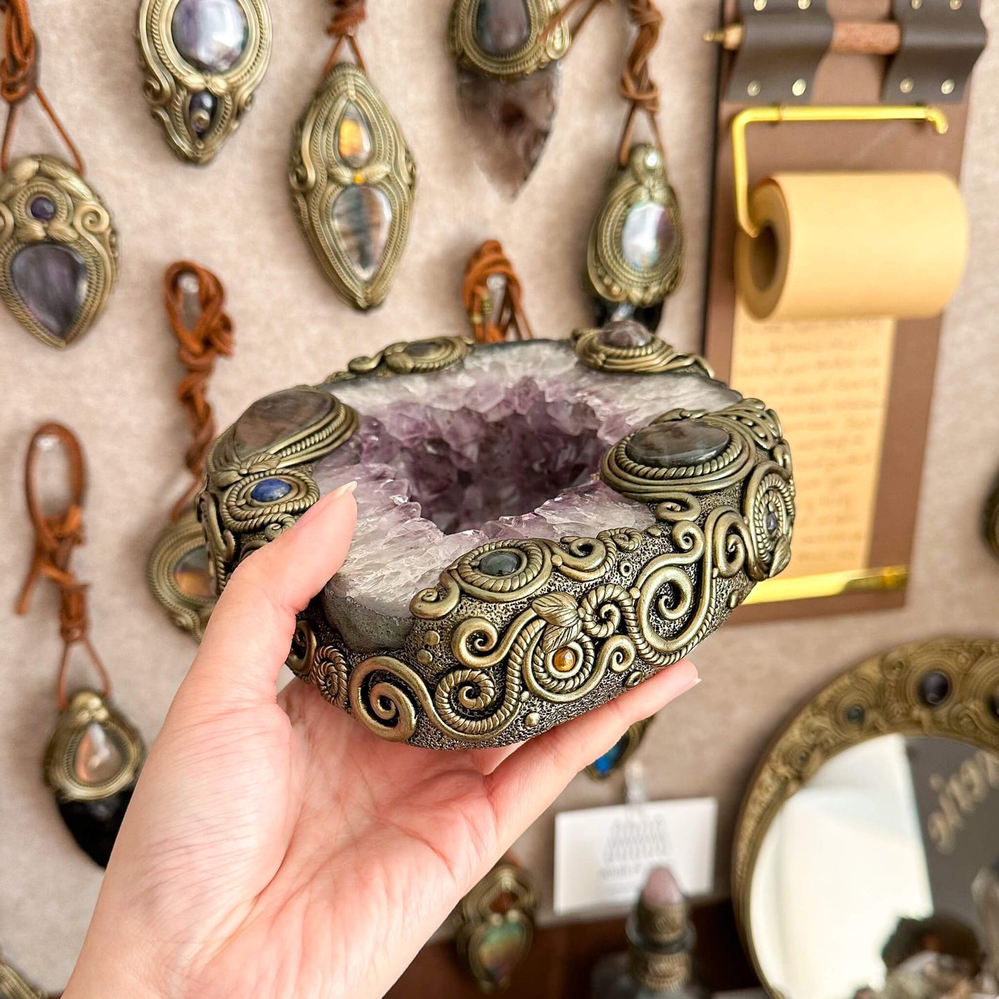 Natural Amethyst Portal Slice Geode Mirror/Brazil Amethyst Geode Druzy Portal Mirror/Handmade Crystal Portal Slice Mirror/Altar Tools