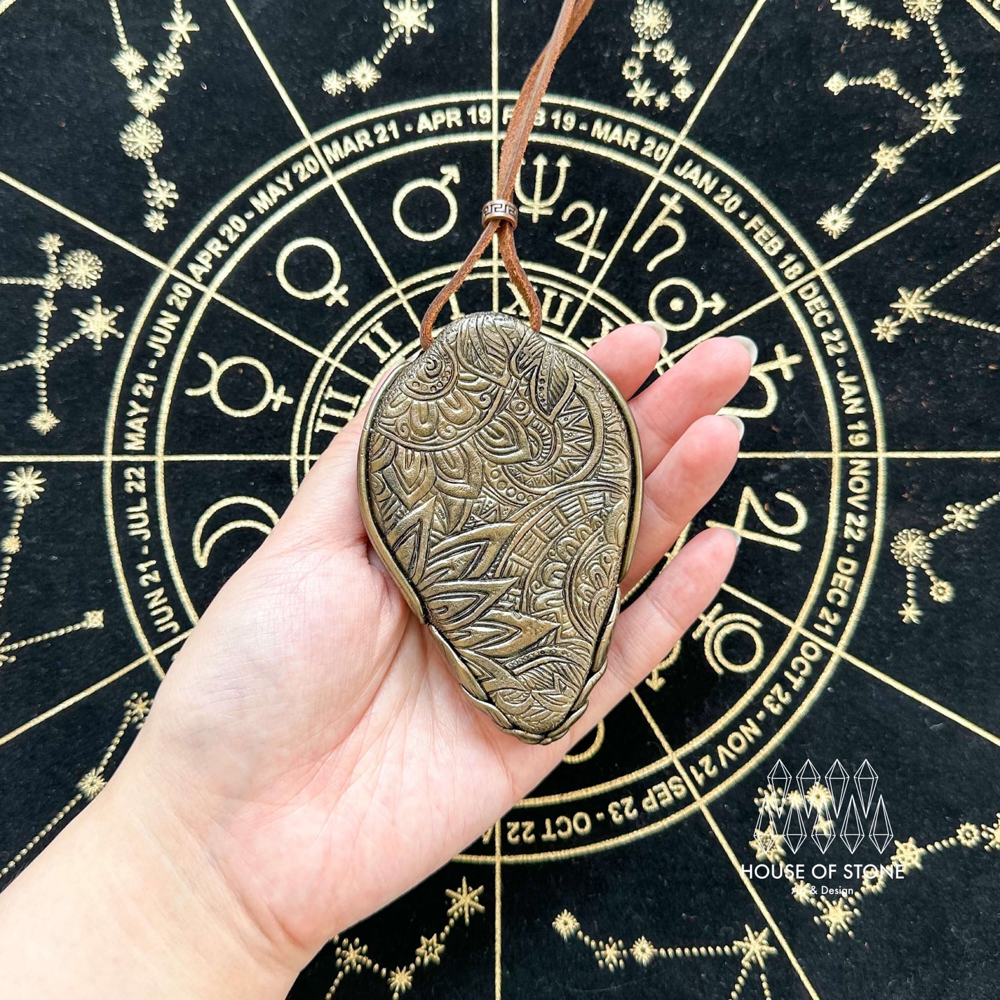 Natural Handmade Black Obsidian Pendant Necklace/Magic Obsidian Mirror Crystal Pendant/Scrying Mirror Labradorite Jewelry/Chakra/Altar Tool