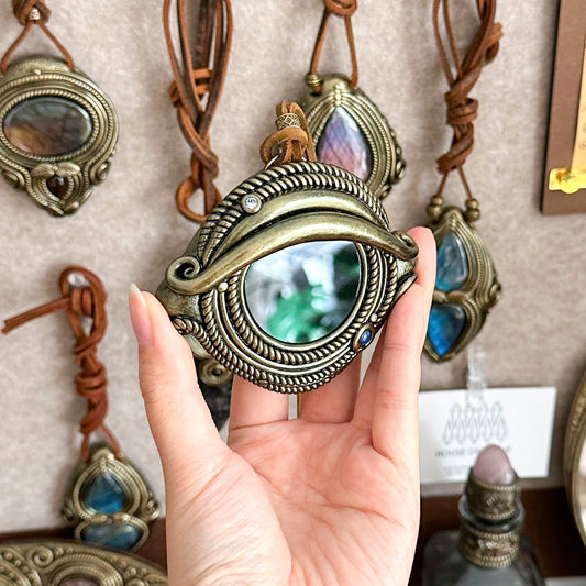 Handmade Natural Black Obsidian Pendant Necklace/Magic Obsidian Mirror Crystal Pendant/Scrying Mirror Protection Jewelry/Altar Tool