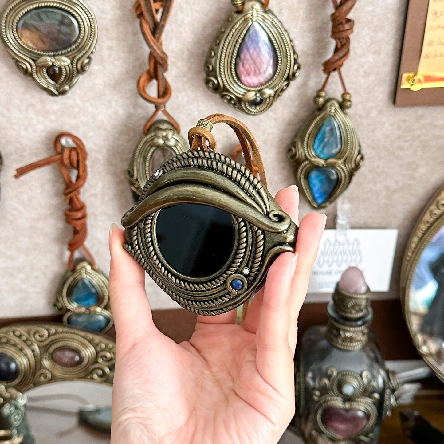 Handmade Natural Black Obsidian Pendant Necklace/Magic Obsidian Mirror Crystal Pendant/Scrying Mirror Protection Jewelry/Altar Tool