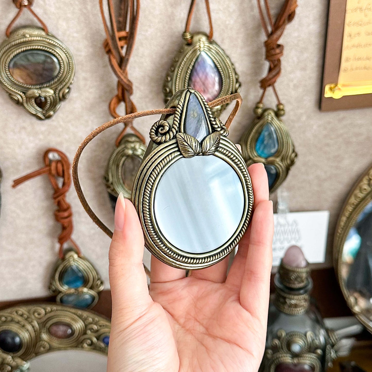 Handmade Natural Black Obsidian Pendant Necklace/Magic Obsidian Mirror Crystal Pendant/Scrying Mirror Labradorite Jewelry/Altar Tool