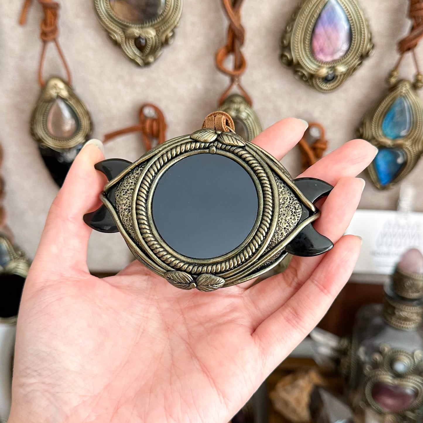 Handmade Natural Black Obsidian Triple Moon Pendant Necklace/Magic Obsidian Mirror Crystal Pendant/Scrying Mirror Protection Jewelry/Altar Tool