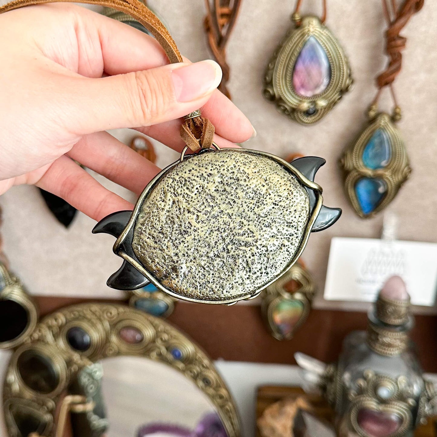 Handmade Natural Black Obsidian Triple Moon Pendant Necklace/Magic Obsidian Mirror Crystal Pendant/Scrying Mirror Protection Jewelry/Altar Tool