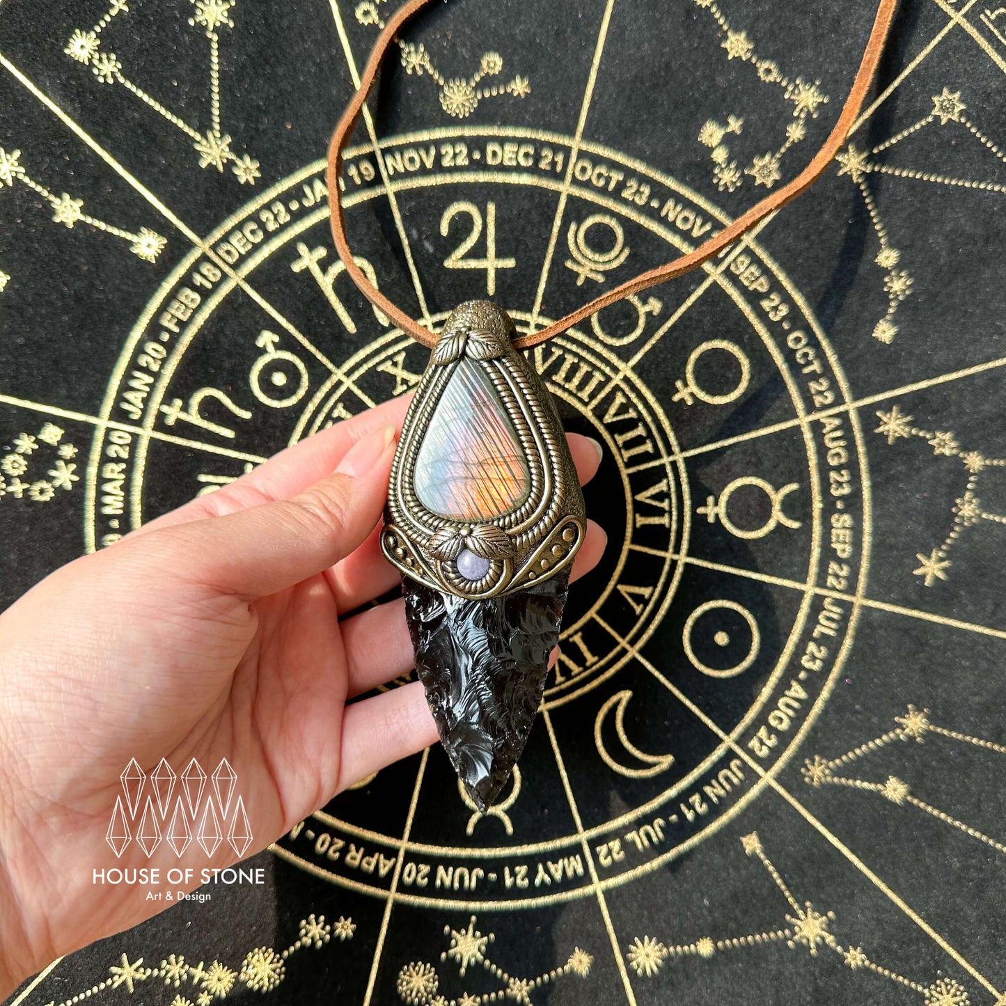 Natural Handmade Black Obsidian Arrowhead Pendant Necklace/Magic Crystal Double-sided Pendant/Labradorite Jewelry/Chakra/Altar Tool