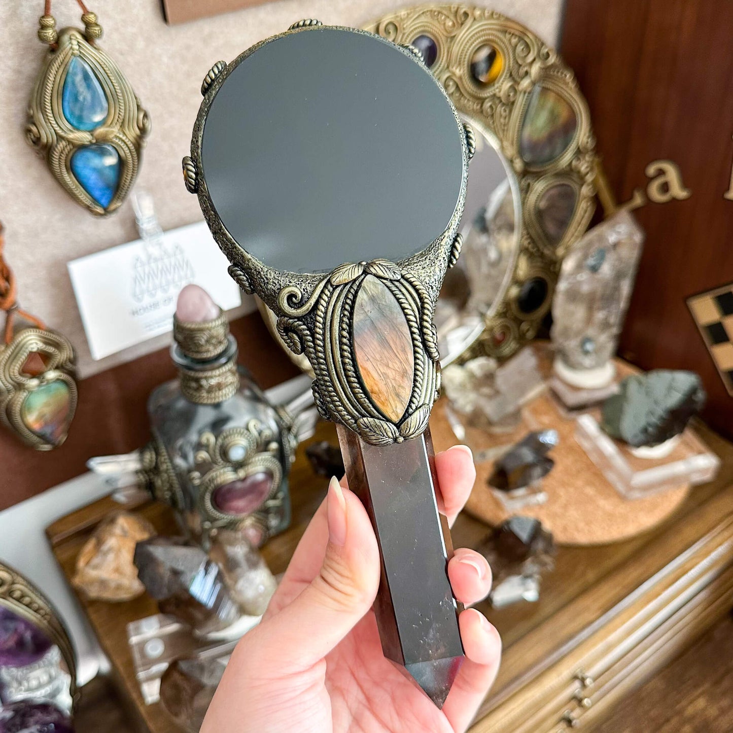 Handmade Natural Black Obsidian Mirror/Magic Obsidian Witch Wand/Crystal Quartz Wand/Scrying Mirror Wand/Root Chakra/Manifest Altar Tool