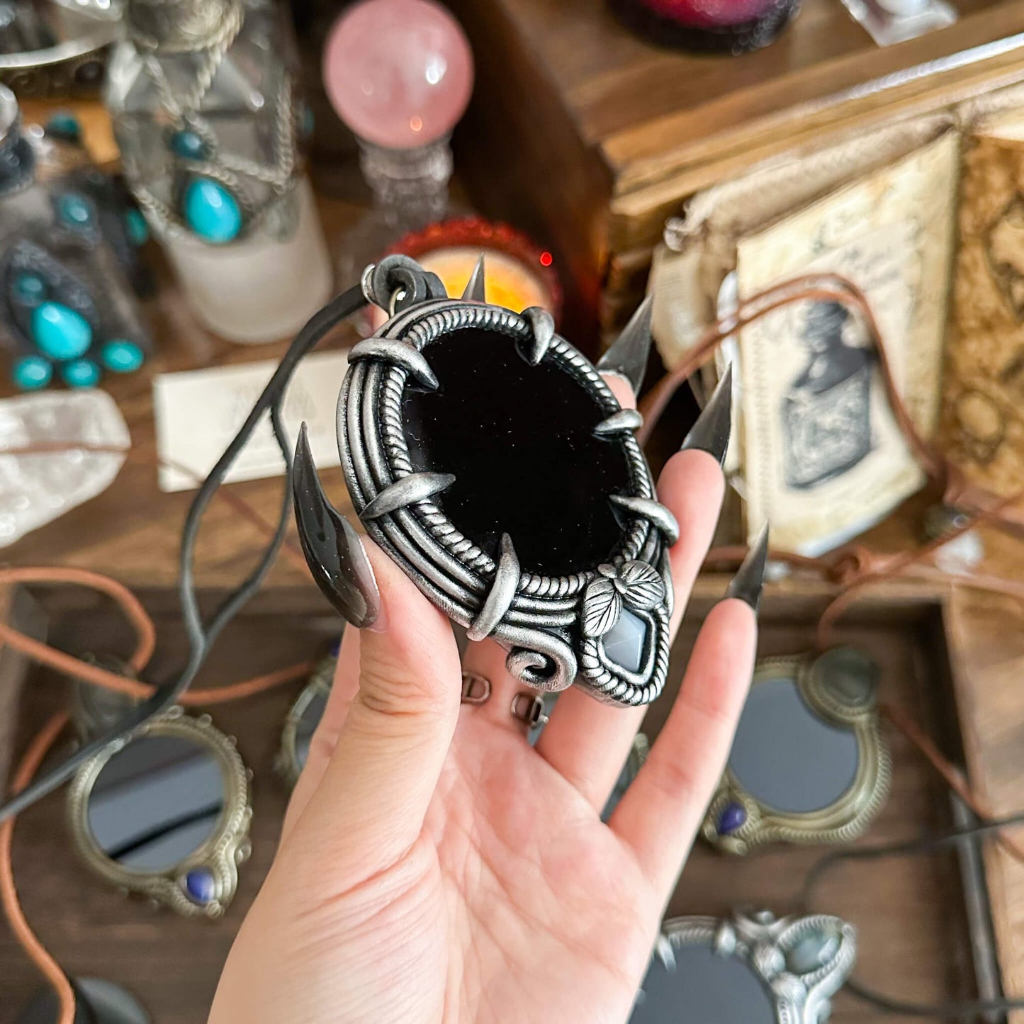 Handmade Natural Black Obsidian Pendant Necklace/Magic Obsidian Mirror Crystal Pendant/Scrying Mirror Talisman Protection Jewelry/Altar Tool