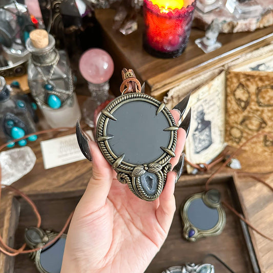Handmade Natural Black Obsidian Pendant Necklace/Magic Obsidian Mirror Crystal Pendant/Scrying Mirror Talisman Protection Jewelry/Altar Tool