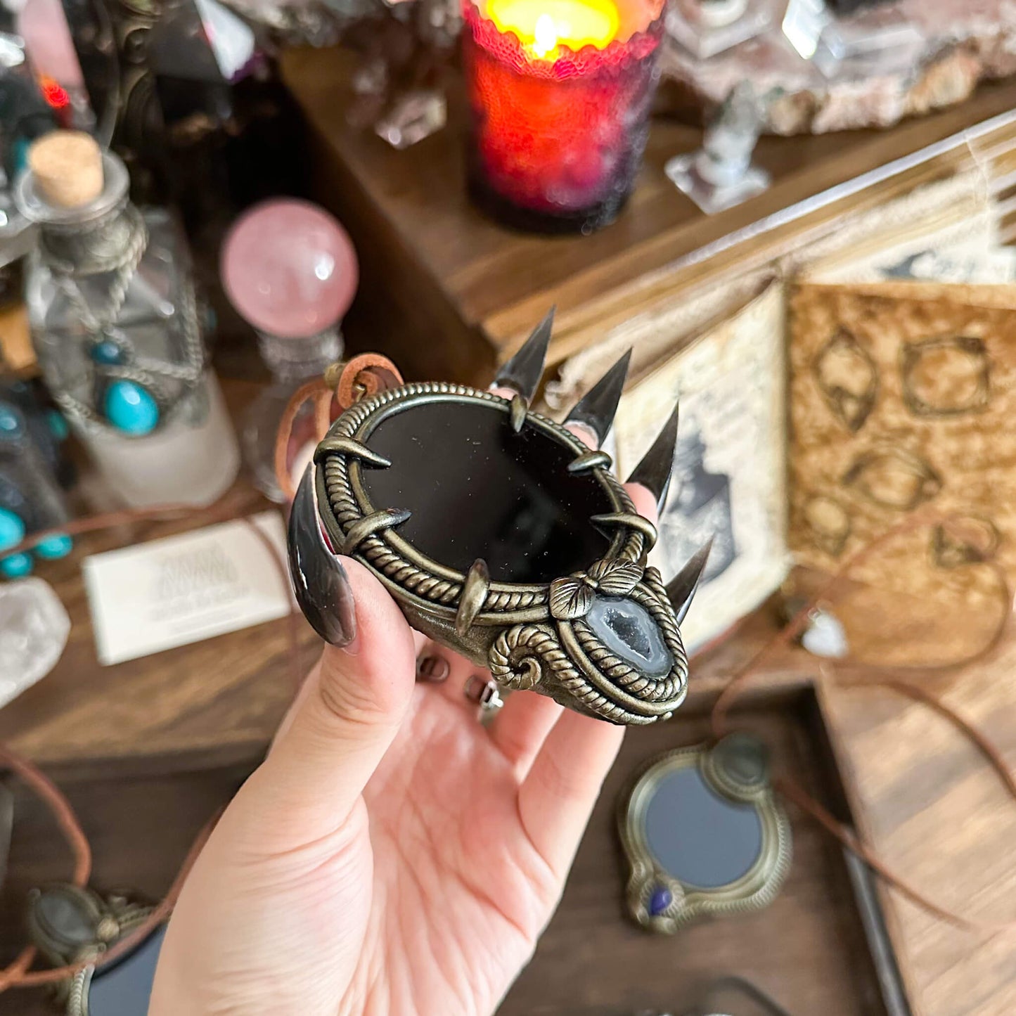 Handmade Natural Black Obsidian Pendant Necklace/Magic Obsidian Mirror Crystal Pendant/Scrying Mirror Talisman Protection Jewelry/Altar Tool