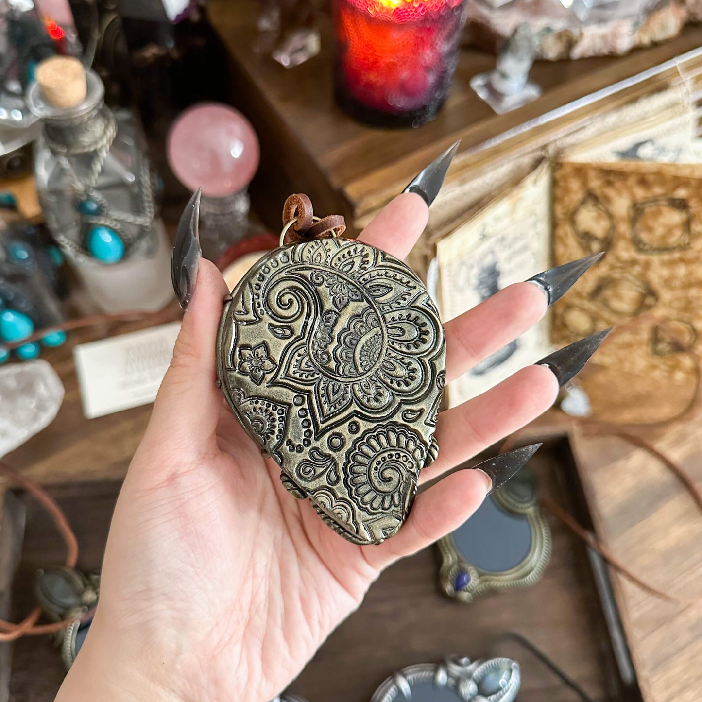 Handmade Natural Black Obsidian Pendant Necklace/Magic Obsidian Mirror Crystal Pendant/Scrying Mirror Talisman Protection Jewelry/Altar Tool