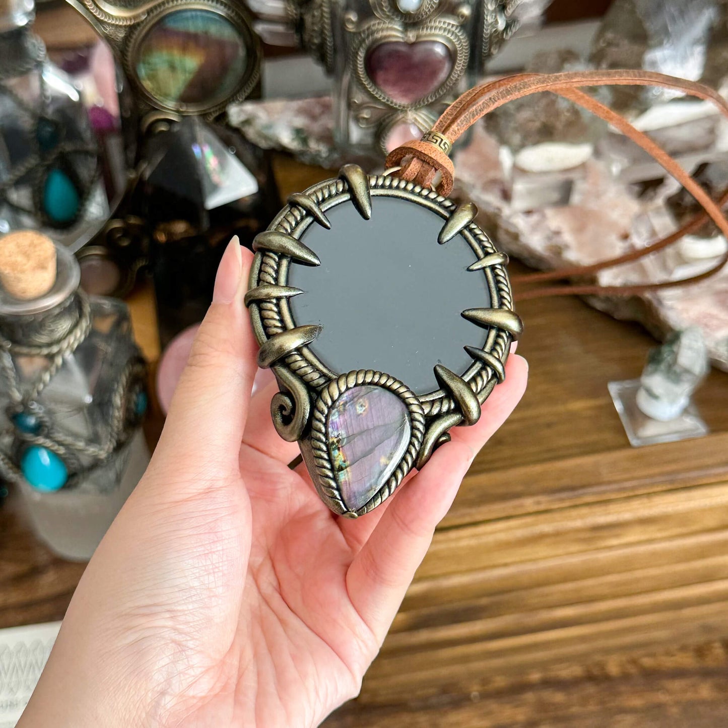 Handmade Natural Black Obsidian Pendant Necklace/Magic Obsidian Mirror Crystal Pendant/Scrying Mirror Talisman Protection Jewelry/Altar Tool