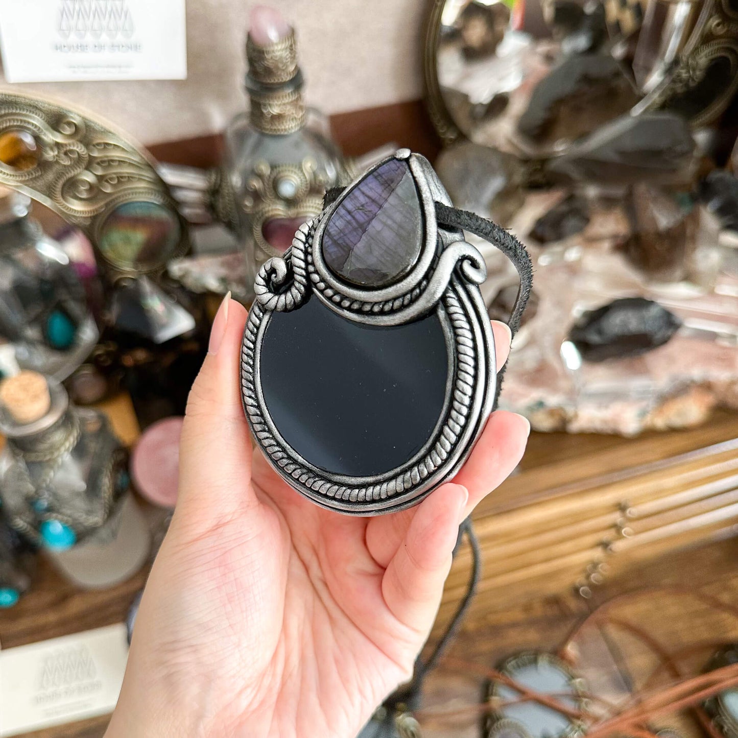 Handmade Natural Black Obsidian Pendant Necklace/Magic Obsidian Mirror Crystal Pendant/Scrying Mirror Talisman Protection Jewelry/Altar Tool