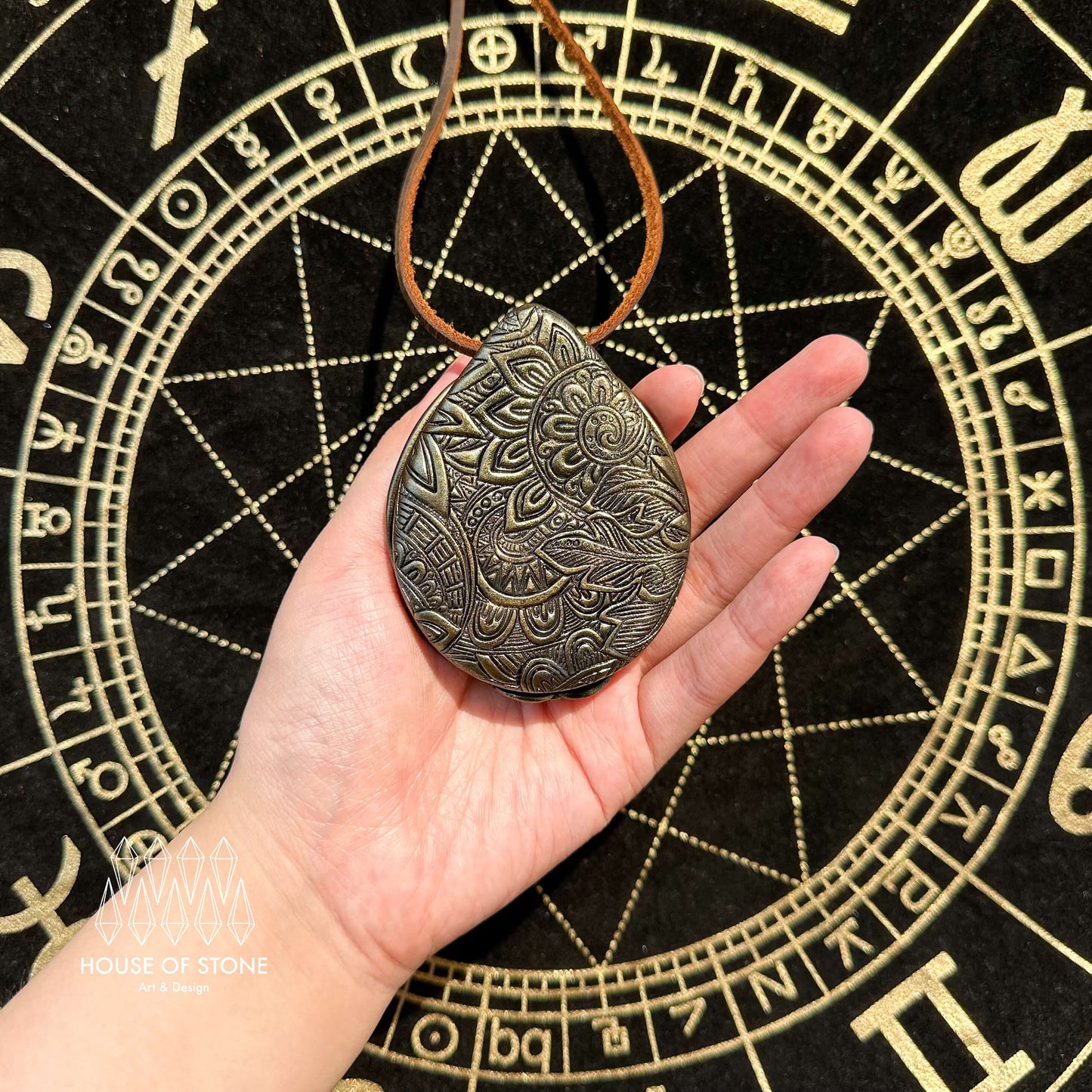 Handmade Natural Black Obsidian Pendant Necklace/Magic Obsidian Mirror Crystal Pendant/Scrying Mirror Talisman Protection Jewelry/Altar Tool