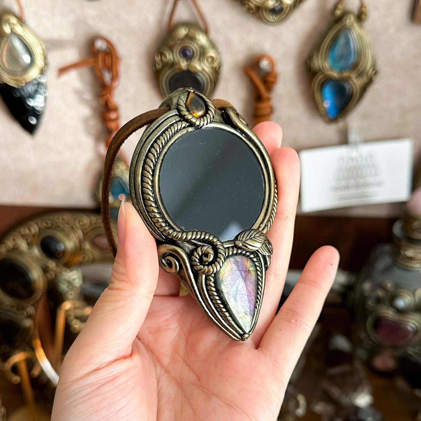 Handmade Natural Black Obsidian Pendant Necklace/Magic Obsidian Mirror Crystal Pendant/Scrying Mirror Labradorite Jewelry/Altar Tool