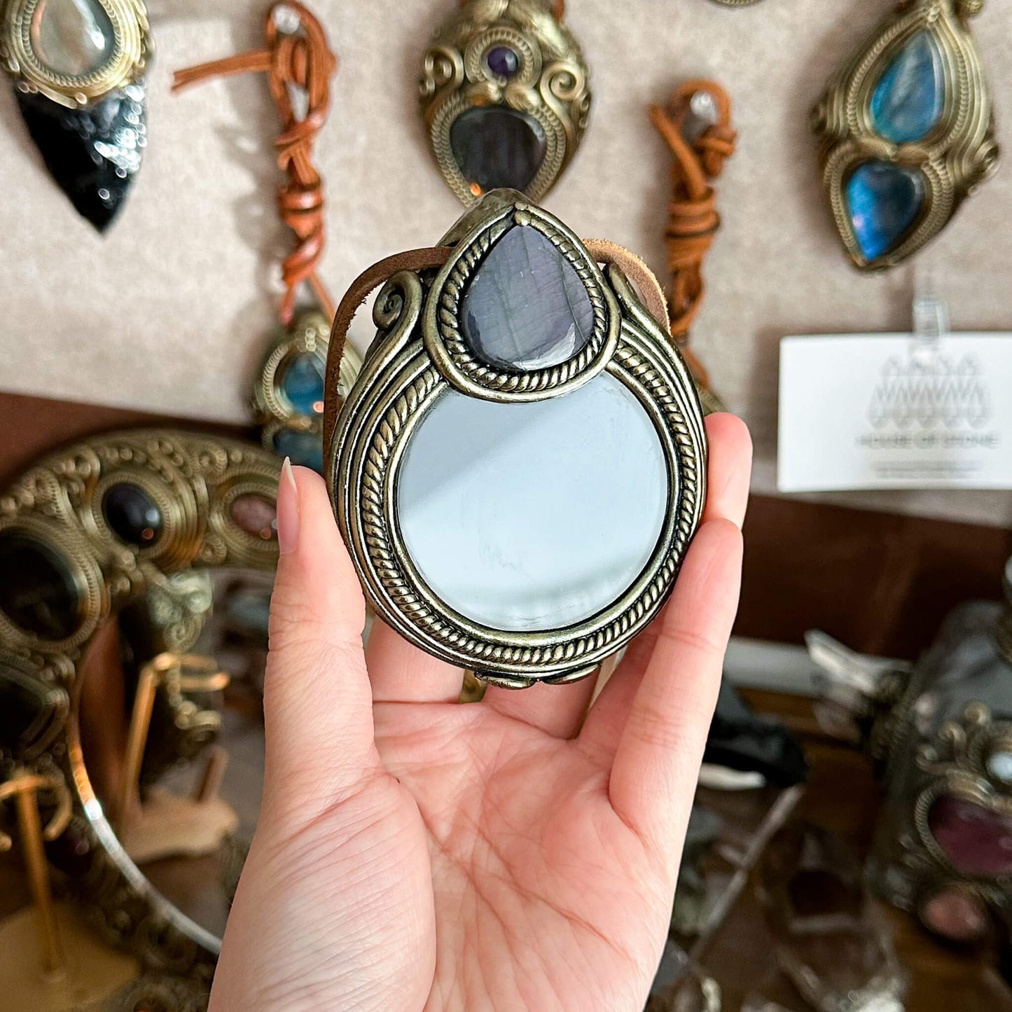 Handmade Natural Black Obsidian Pendant Necklace/Magic Obsidian Mirror Crystal Pendant/Scrying Mirror Labradorite Jewelry/Altar Tool