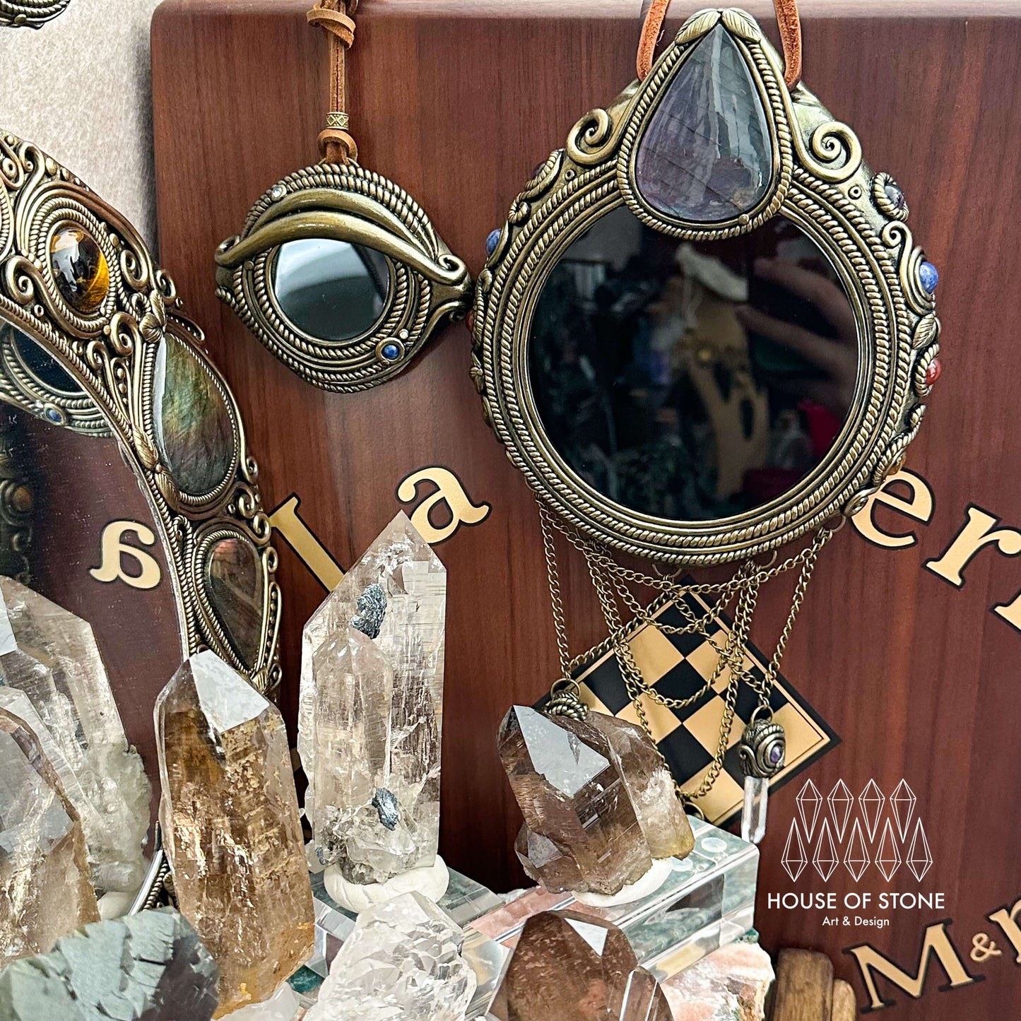 Handmade Natural Black Obsidian Crystal Wall Hanging Decor/Magic Obsidian Mirror Spiritual Window Interior Room Hangings/Scrying Mirror Door Hanging/Altar Tool