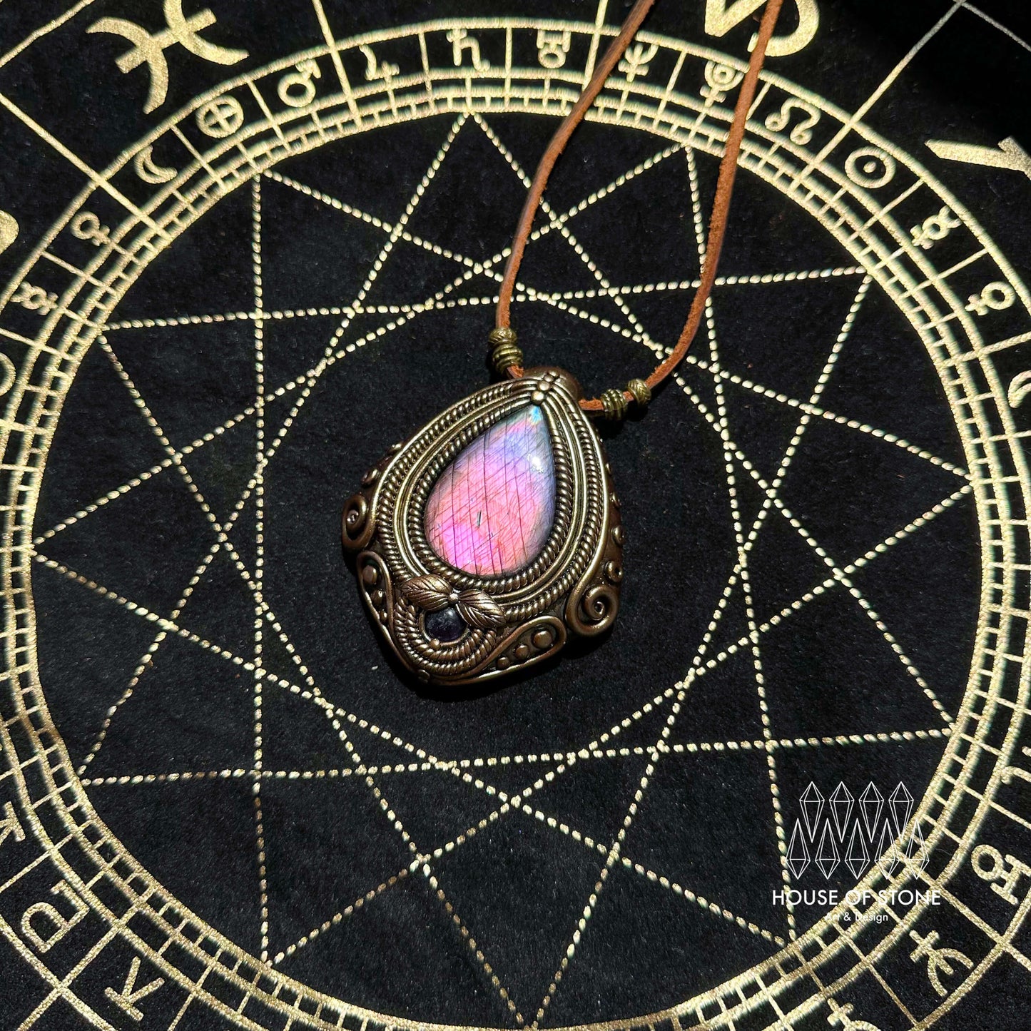 Natural Handmade Labradorite Pendant Necklace/Magic Labradorite Crystal Double-sided Pendant/Amethyst Labradorite Jewelry/Chakra/Altar Tool