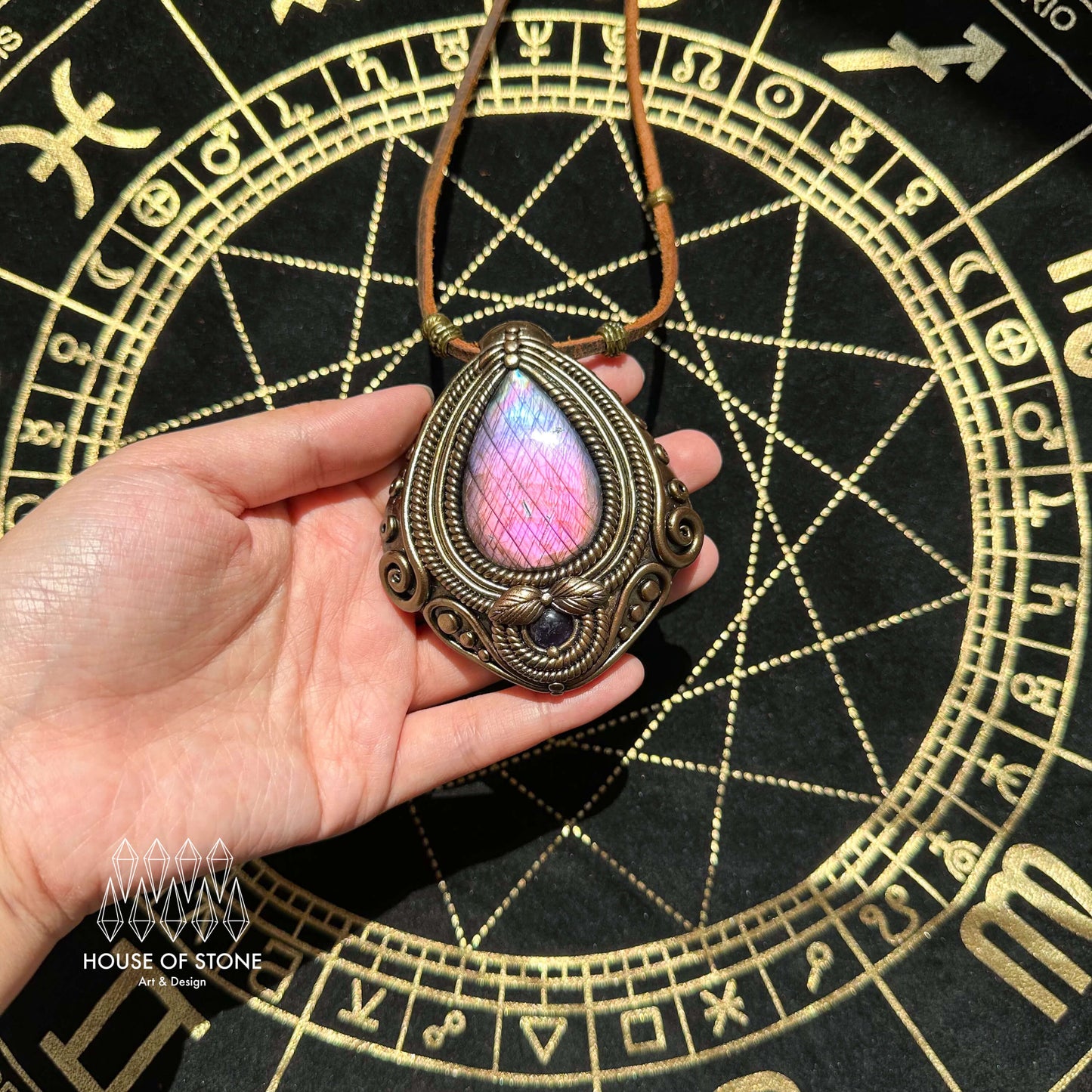 Natural Handmade Labradorite Pendant Necklace/Magic Labradorite Crystal Double-sided Pendant/Amethyst Labradorite Jewelry/Chakra/Altar Tool