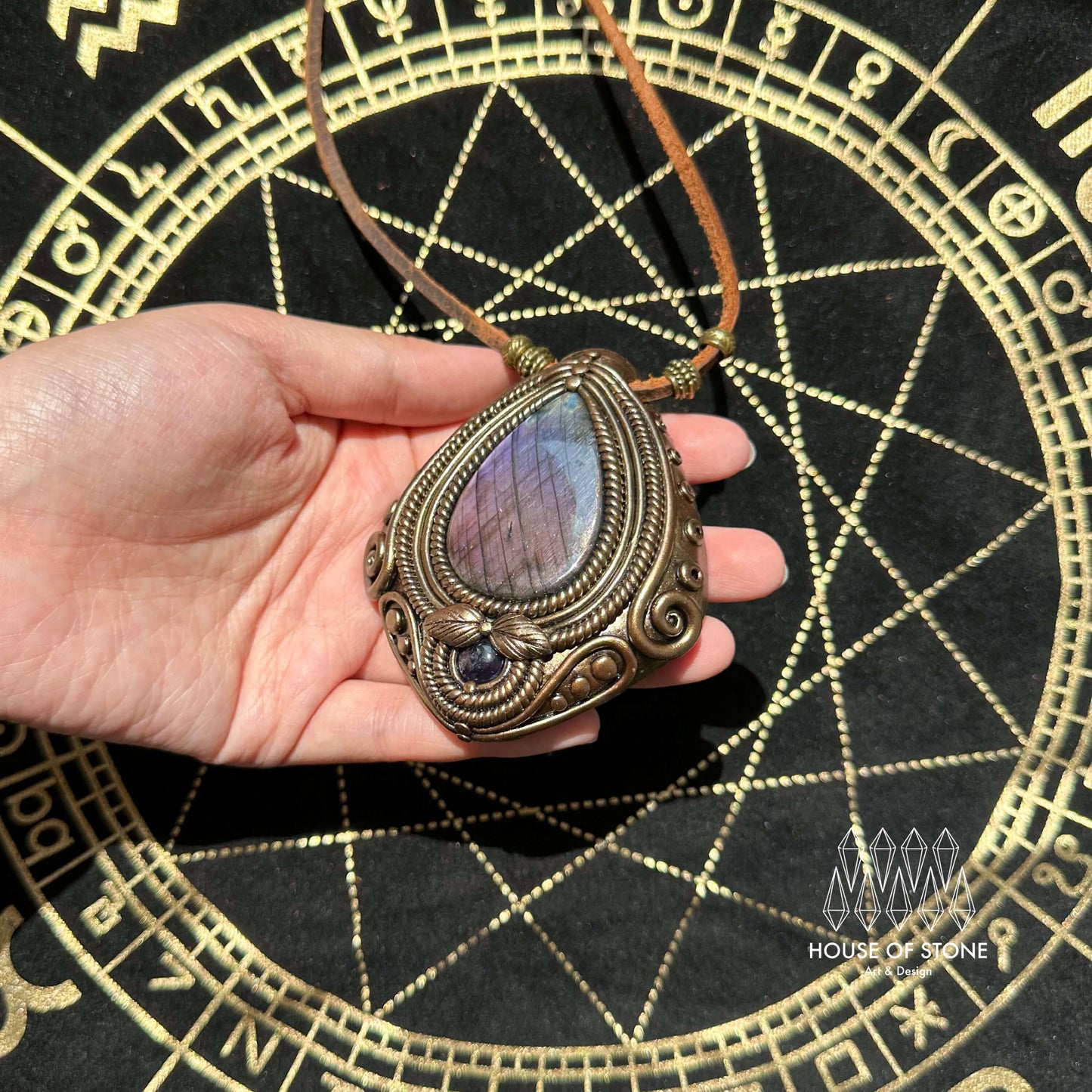 Natural Handmade Labradorite Pendant Necklace/Magic Labradorite Crystal Double-sided Pendant/Amethyst Labradorite Jewelry/Chakra/Altar Tool