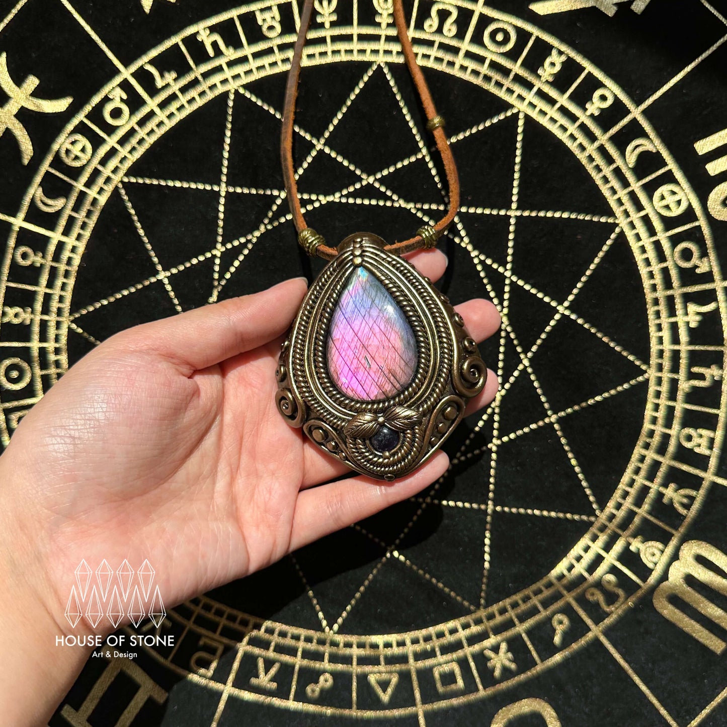 Natural Handmade Labradorite Pendant Necklace/Magic Labradorite Crystal Double-sided Pendant/Amethyst Labradorite Jewelry/Chakra/Altar Tool