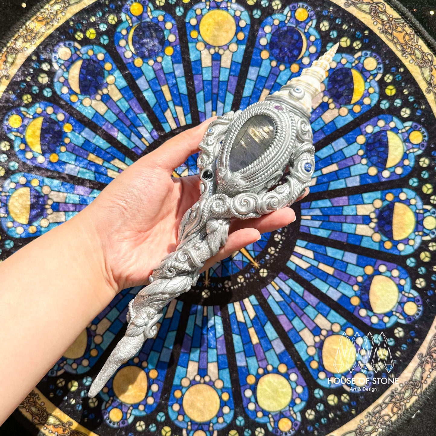 Natural Handmade Conch Shell Crystal Wand/Magic Witch Crystal Wand/Fairy Sea Snail Labradorite Wand/Chakra/Manifest Altar Tool