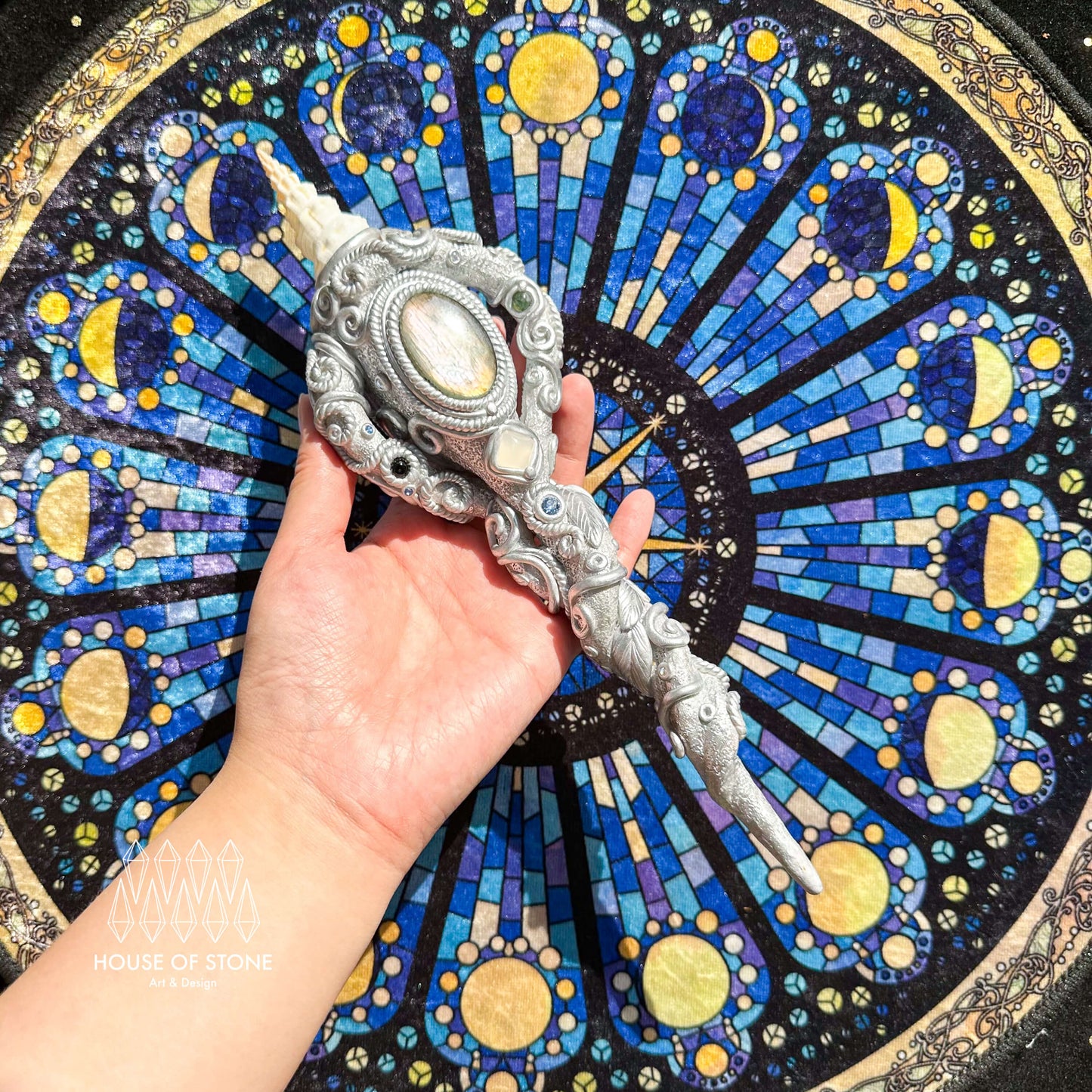 Natural Handmade Conch Shell Crystal Wand/Magic Witch Crystal Wand/Fairy Sea Snail Labradorite Wand/Chakra/Manifest Altar Tool