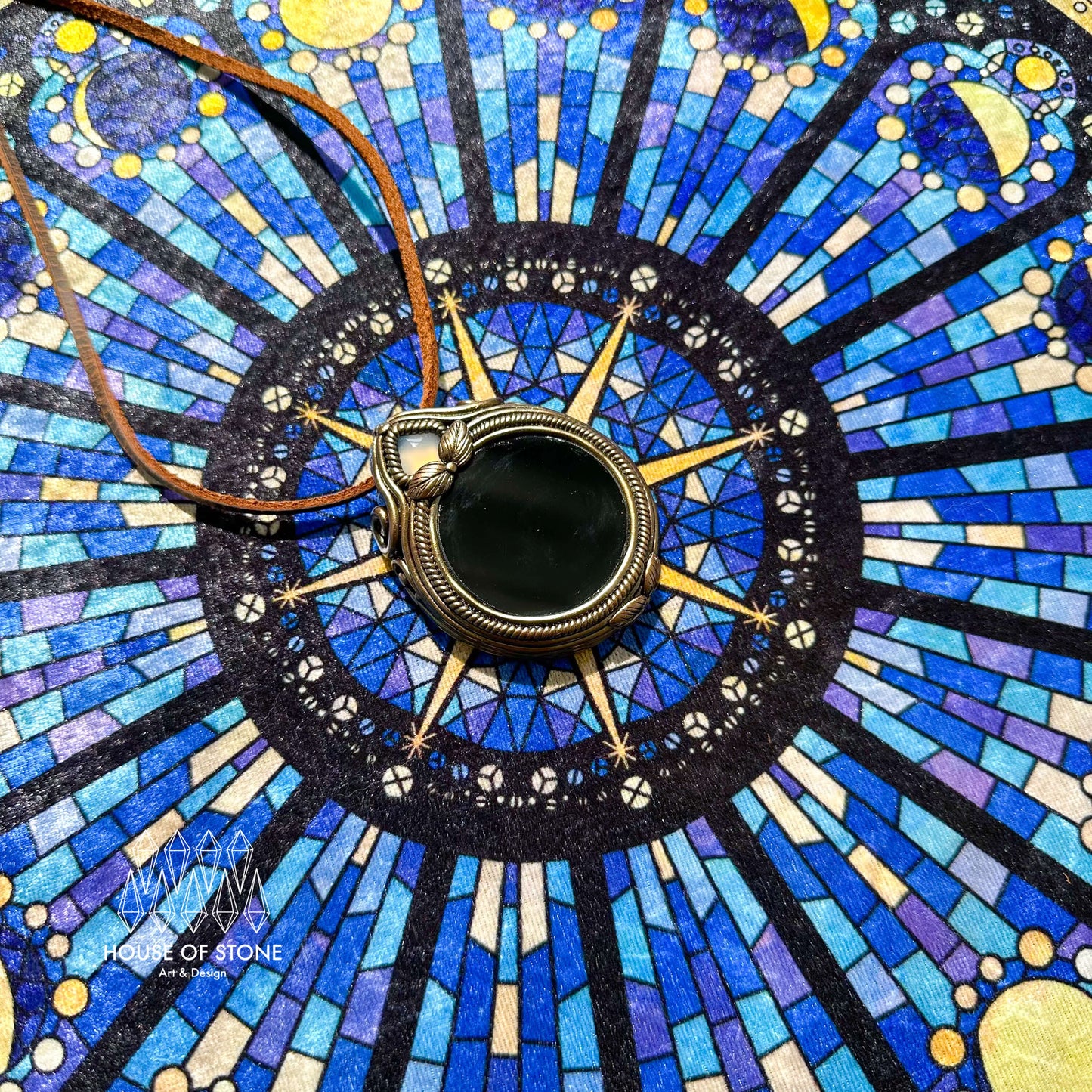 Natural Handmade Black Obsidian Pendant Necklace/Magic Obsidian Mirror Crystal Pendant/Scrying Mirror Labradorite Jewelry/Chakra/Altar Tool