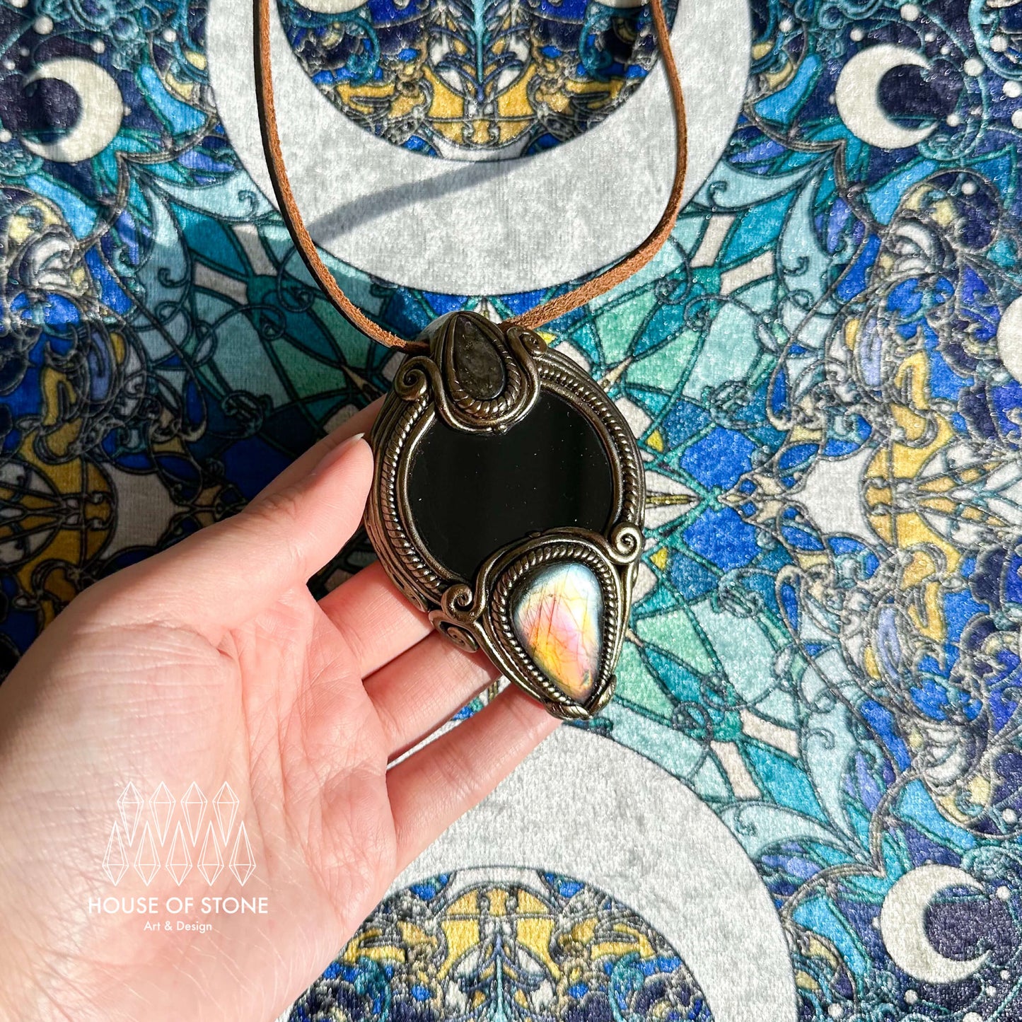 Natural Handmade Black Obsidian Pendant Necklace/Magic Obsidian Mirror Crystal Pendant/Scrying Mirror Labradorite Jewelry/Altar Tool