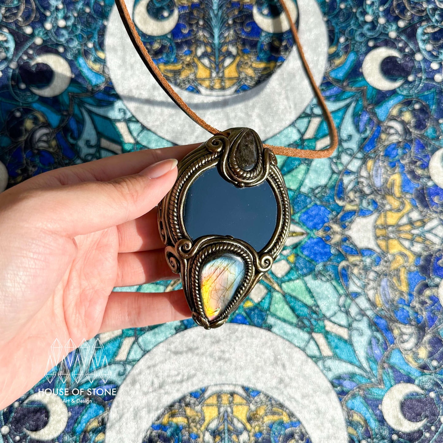 Natural Handmade Black Obsidian Pendant Necklace/Magic Obsidian Mirror Crystal Pendant/Scrying Mirror Labradorite Jewelry/Altar Tool