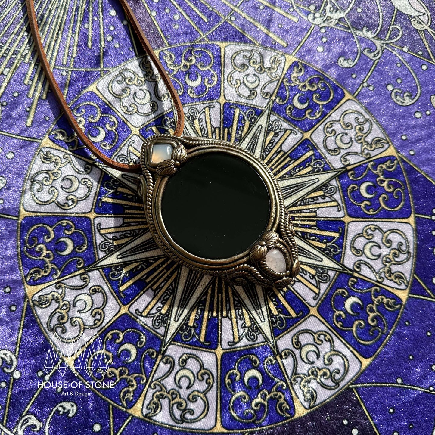 Natural Handmade Black Obsidian Pendant Necklace/Magic Obsidian Mirror Crystal Pendant/Scrying Mirror Agate Jewelry/Altar Tool