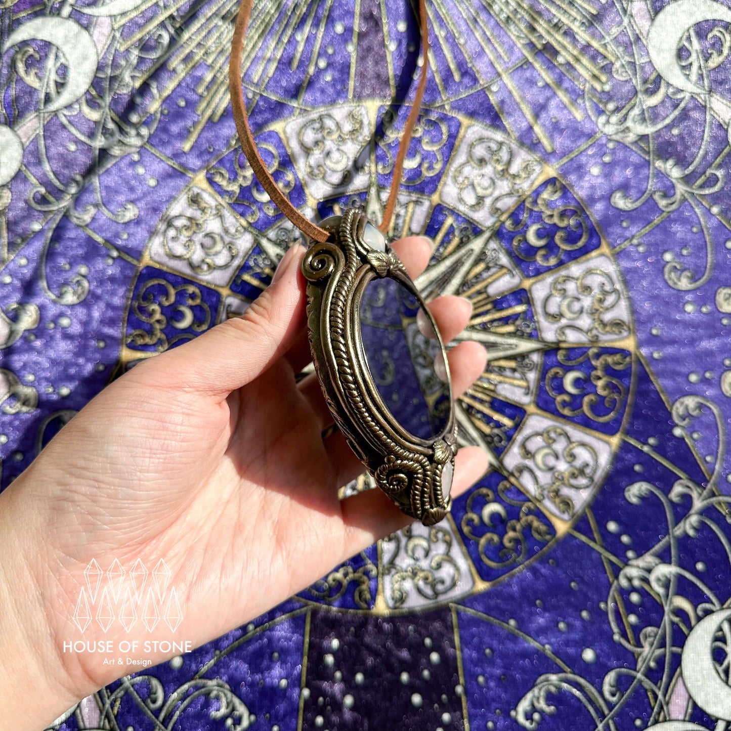 Natural Handmade Black Obsidian Pendant Necklace/Magic Obsidian Mirror Crystal Pendant/Scrying Mirror Agate Jewelry/Altar Tool