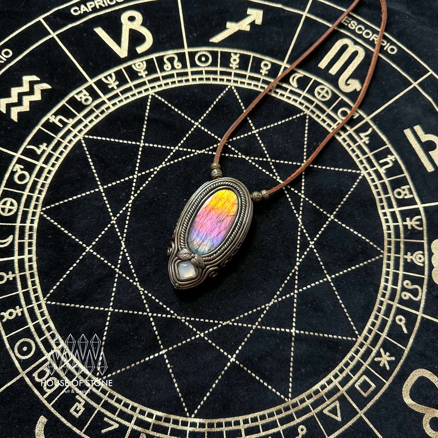 Natural Handmade Labradorite Pendant Necklace/Magic Labradorite Crystal Double-sided Pendant/Agate Labradorite Jewelry/Chakra/Altar Tool