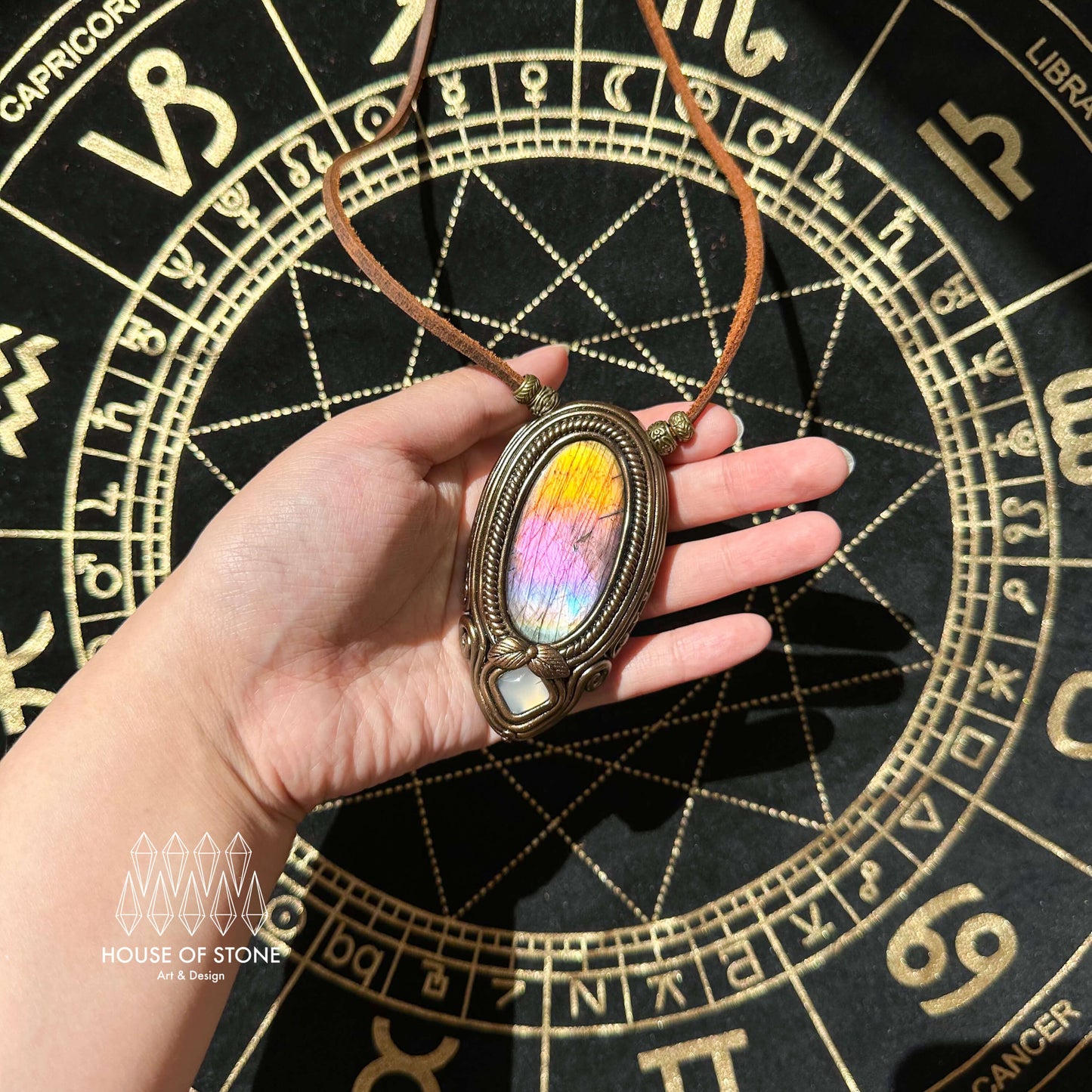 Natural Handmade Labradorite Pendant Necklace/Magic Labradorite Crystal Double-sided Pendant/Agate Labradorite Jewelry/Chakra/Altar Tool