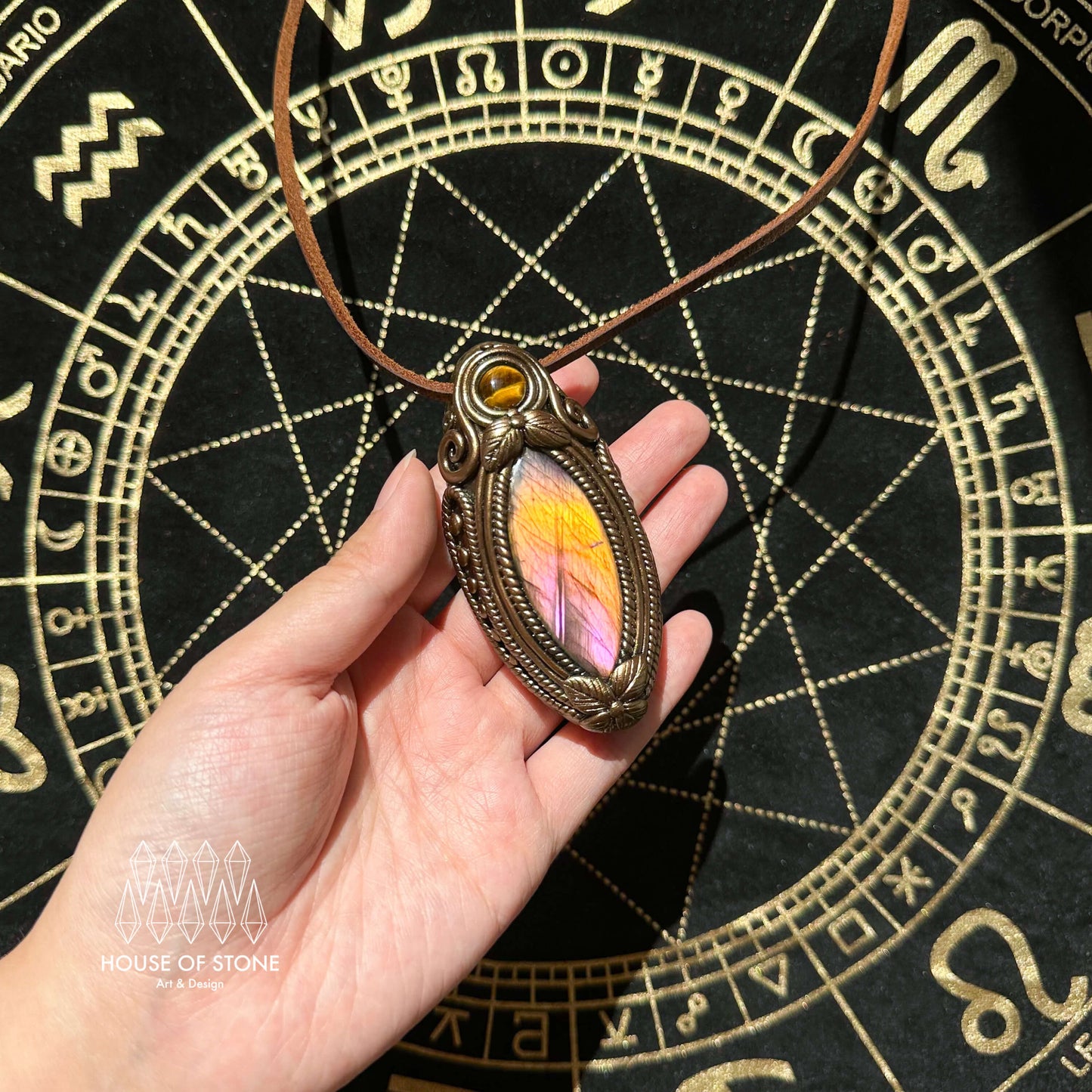 Natural Handmade Labradorite Pendant Necklace/Magic Labradorite Crystal Double-sided Pendant/Agate Labradorite Jewelry/Chakra/Altar Tool