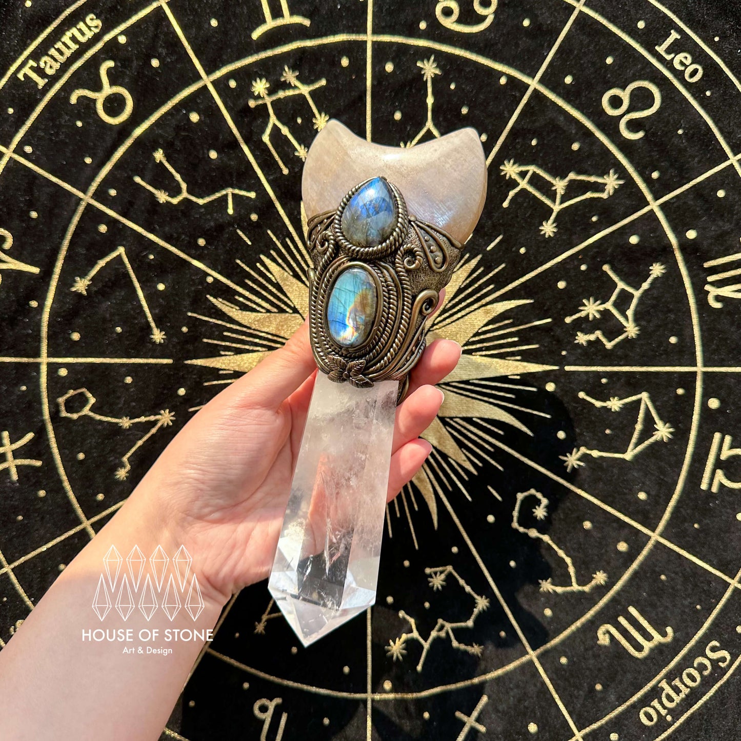 Natural Handmade Crystal Quartz Wand/Magic Witch Crystal Wand/Moonstone Clear Quartz Labradorite Wand/Chakra Healing/Manifest Altar Tool