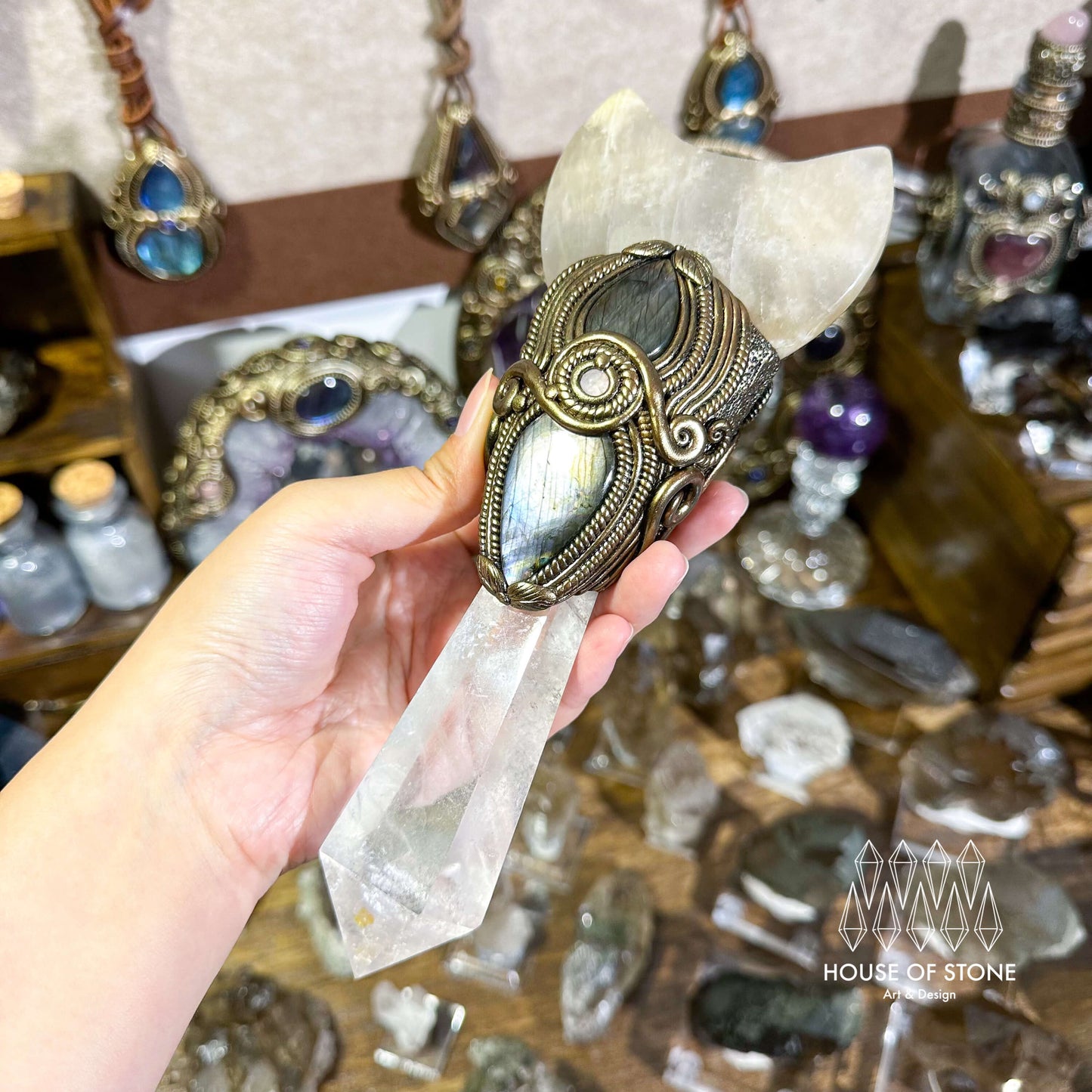 Natural Handmade Clear Quartz Crystal Wand/Magic Witch Crystal Wand/Moonstone Amethyst Labradorite Handle/Chakra/Manifest Altar Tool