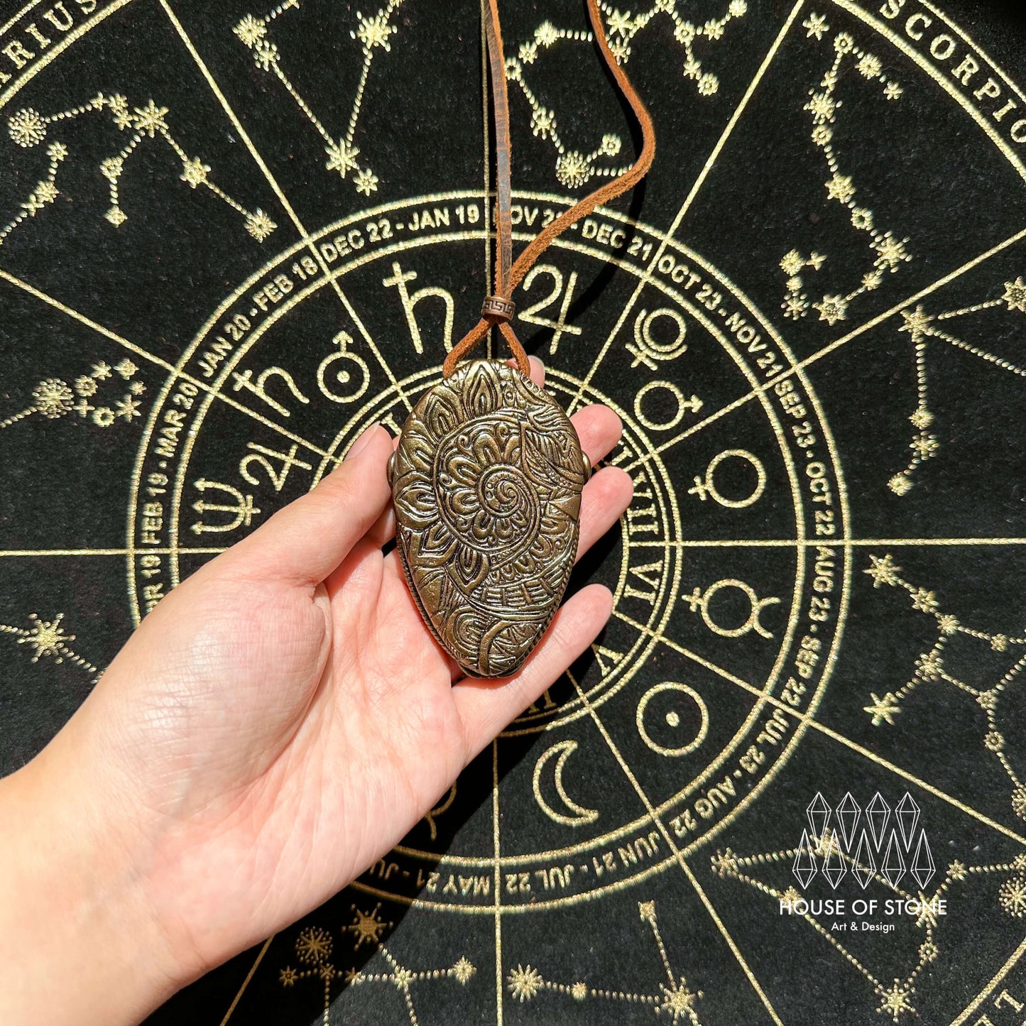 Natural Handmade Labradorite Pendant Necklace/Magic Labradorite Carnelian Crystal Double-sided Pendant/Labradorite Jewelry/Chakra/Altar Tool