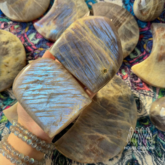 Natural Large Moonstone with Sunstone Carvings/Belomorite Moonstone Freeform/Blue Moonstone Hand Carved/Flash Moonstone/Crown Chakra