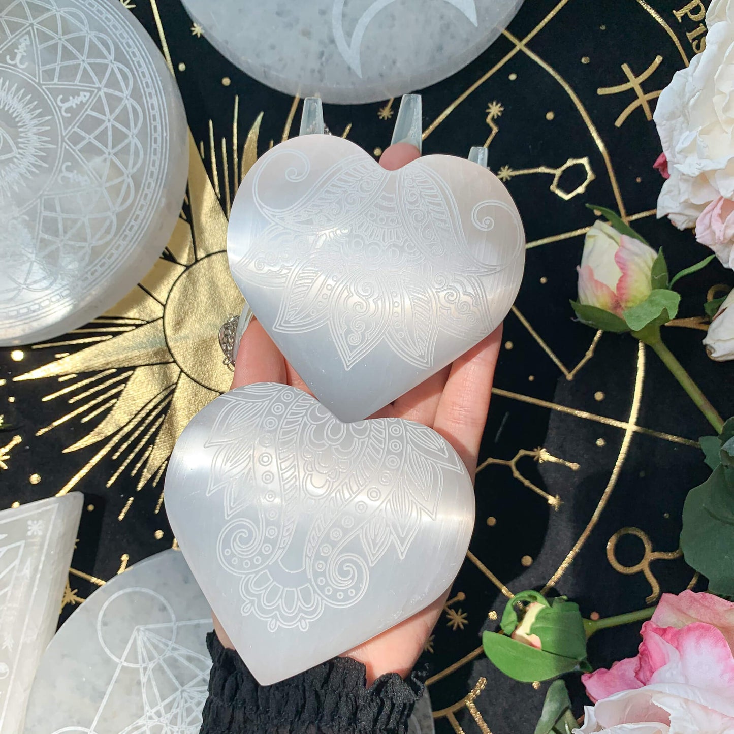 Etched Selenite Crystal Heart/Selenite Crystal Tumbled Stone/Etched Selenite Heart