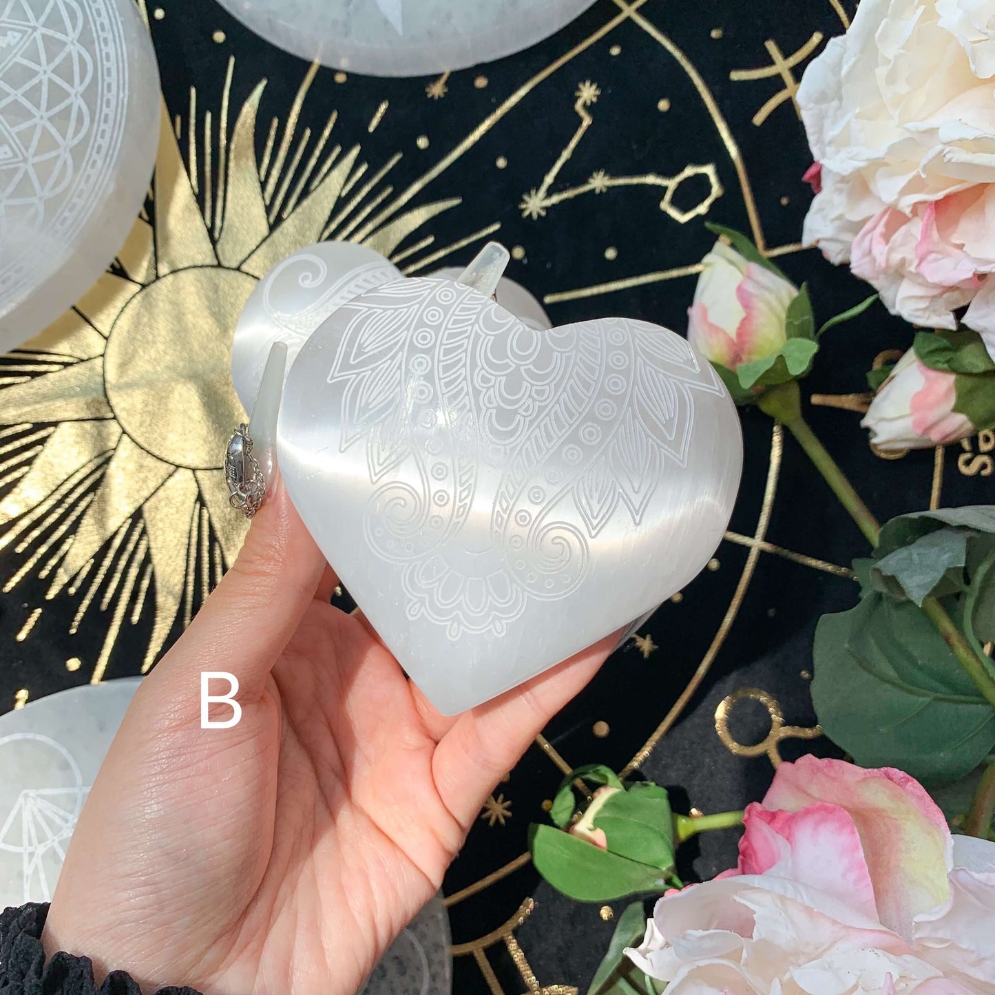 Etched Selenite Crystal Heart/Selenite Crystal Tumbled Stone/Etched Selenite Heart