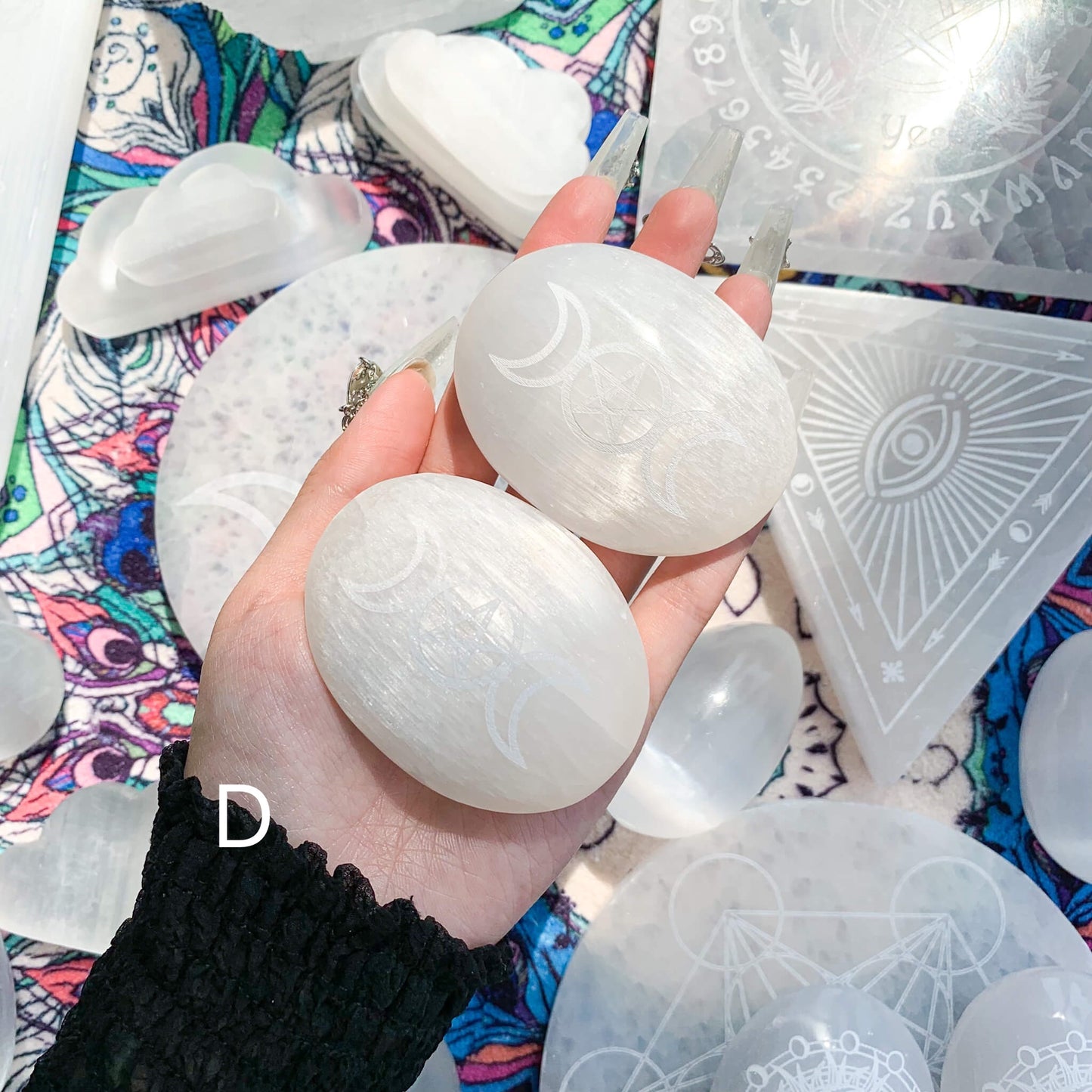 Etched Selenite Crystal palm Stone/Selenite Crystal Tumbled Stone/Etched Selenite Stone